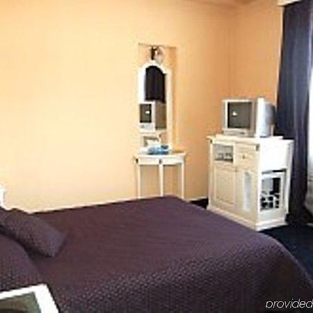 Elite Hotel Oradea Quarto foto